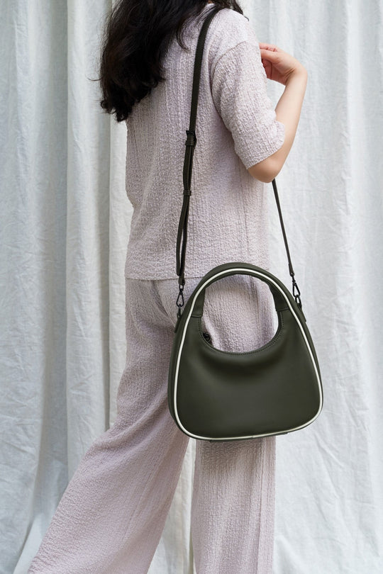 OLIVE VARSITY DAY BAG