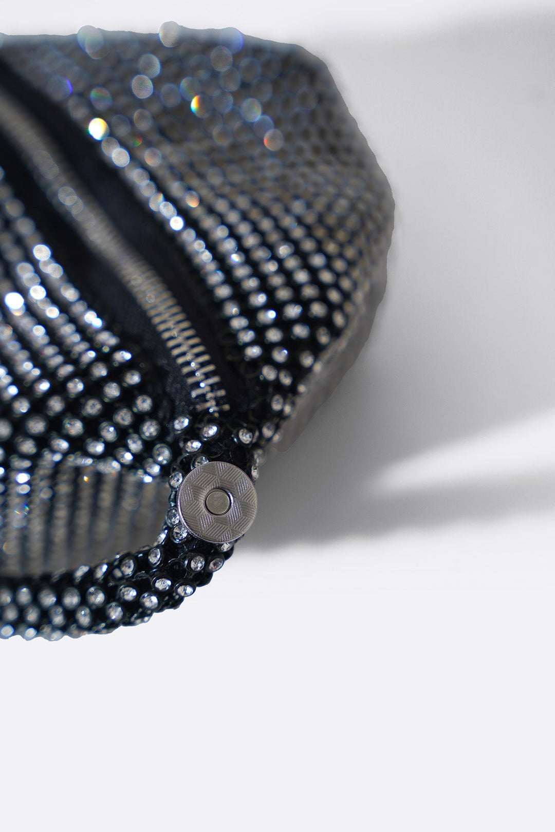 BLACK MINI STUD WRIST BAG