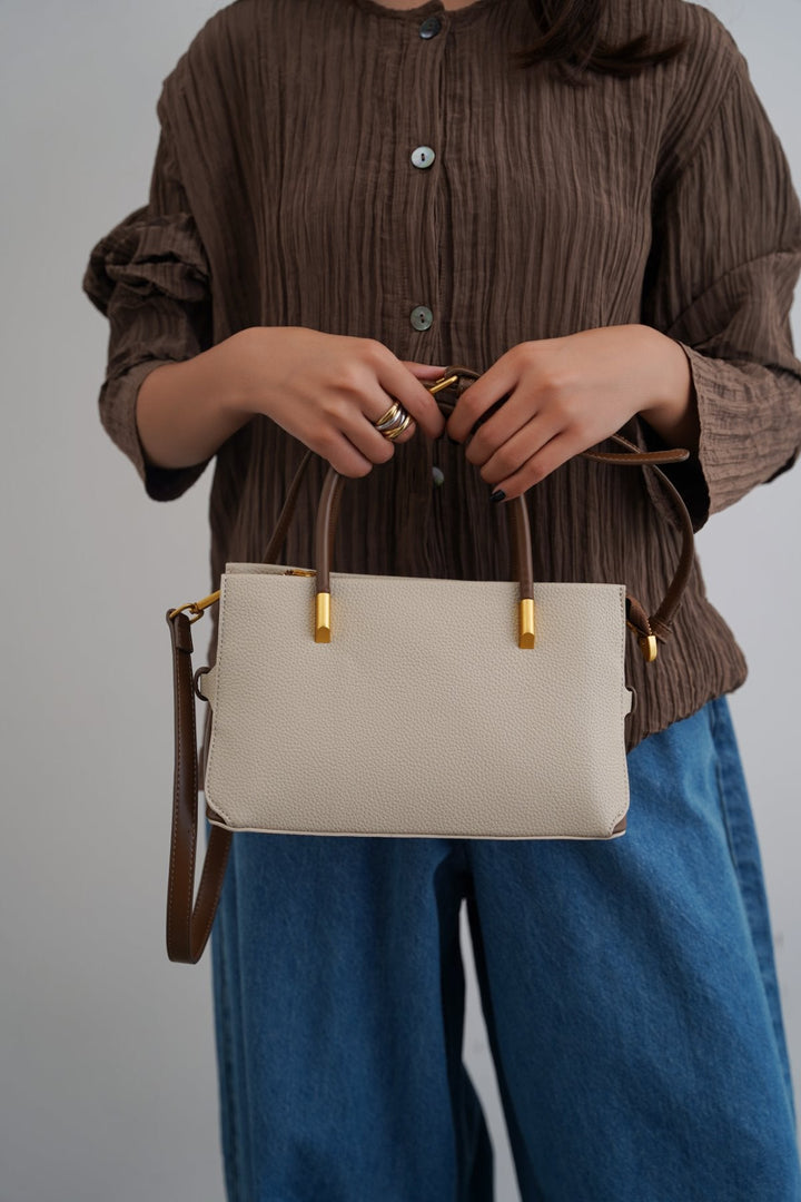 CREAM OAKLAND HANDLE BAG