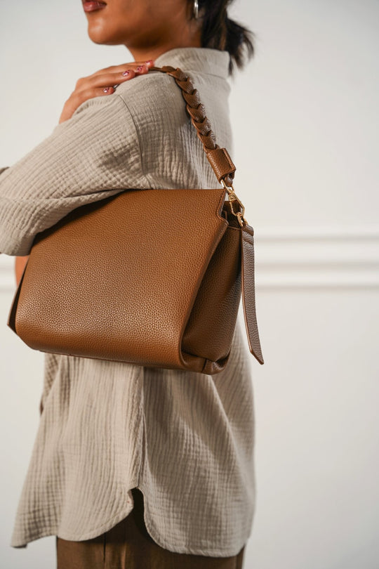 COFFEE BRAIDED TOP HANDLE BAG