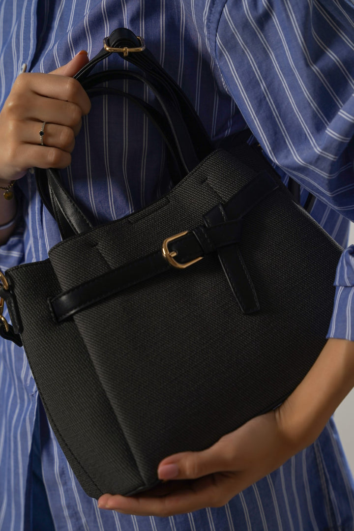 WEEKEND TOP HANDLE BAG