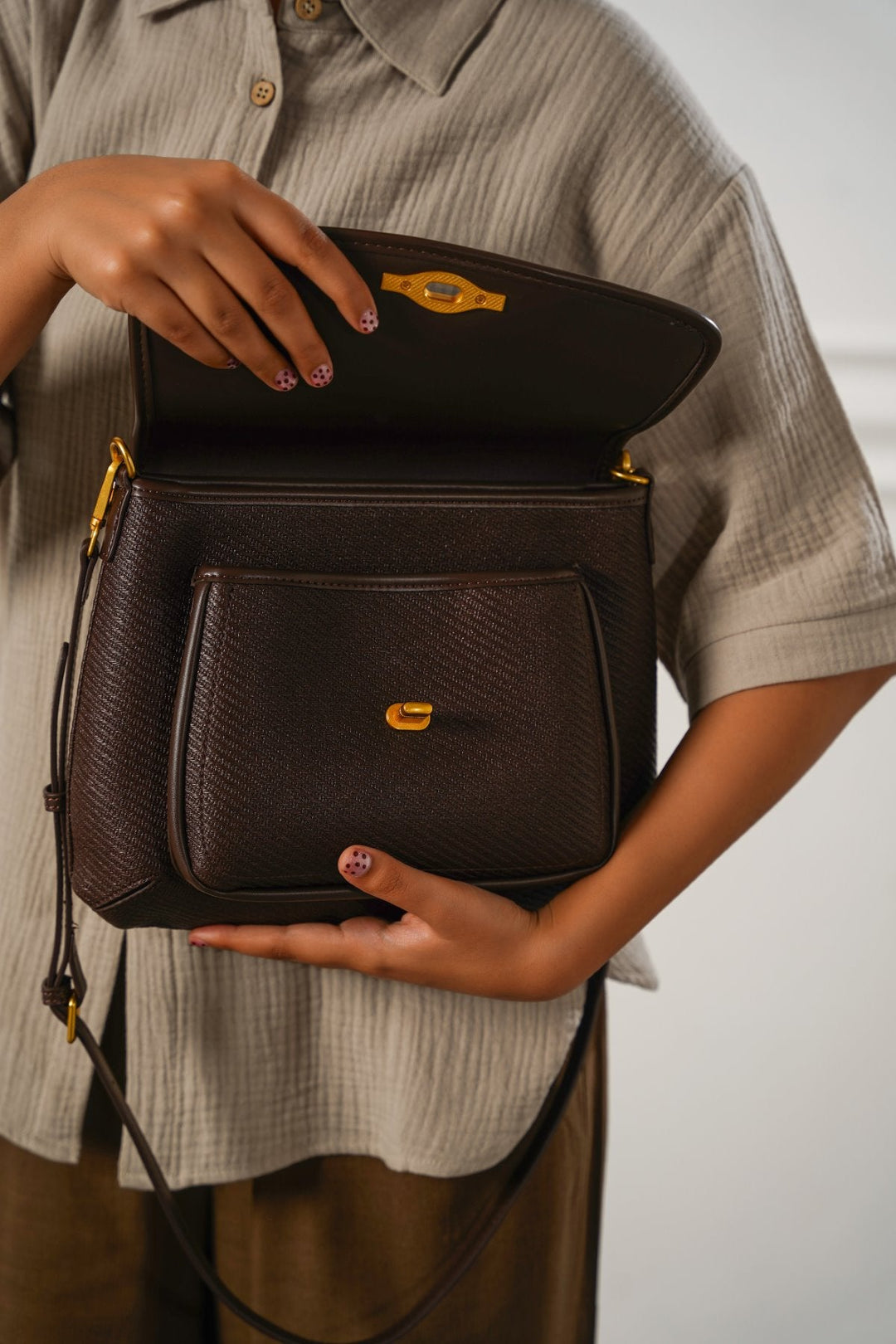 COFFEE PETRA SHOULDER BAG