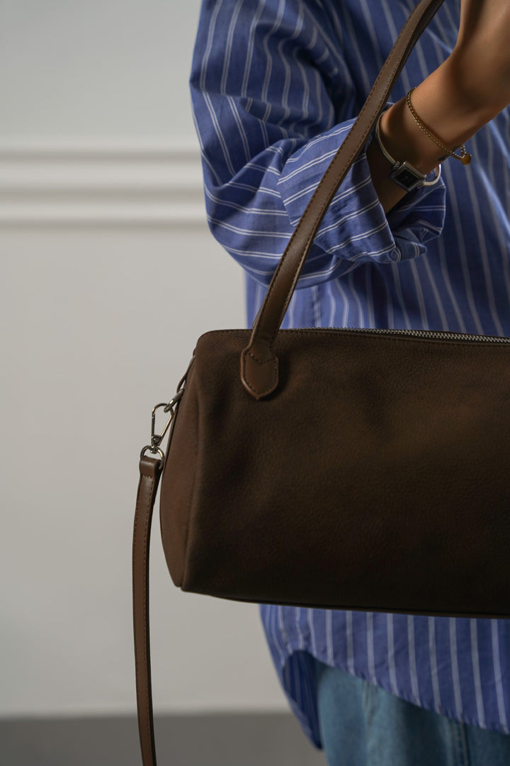 CROSSROADS SHOULDER BAG