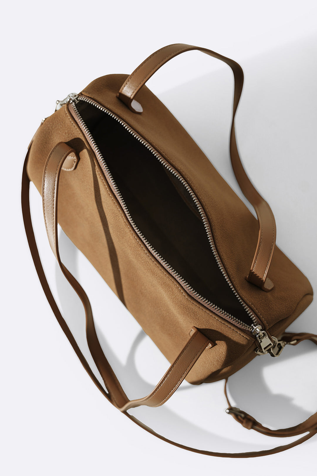 CROSSROADS SHOULDER BAG