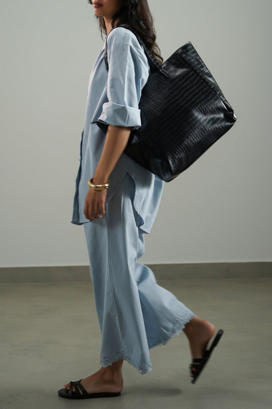 BLACK RAVELLO TOSS-IN TOTE