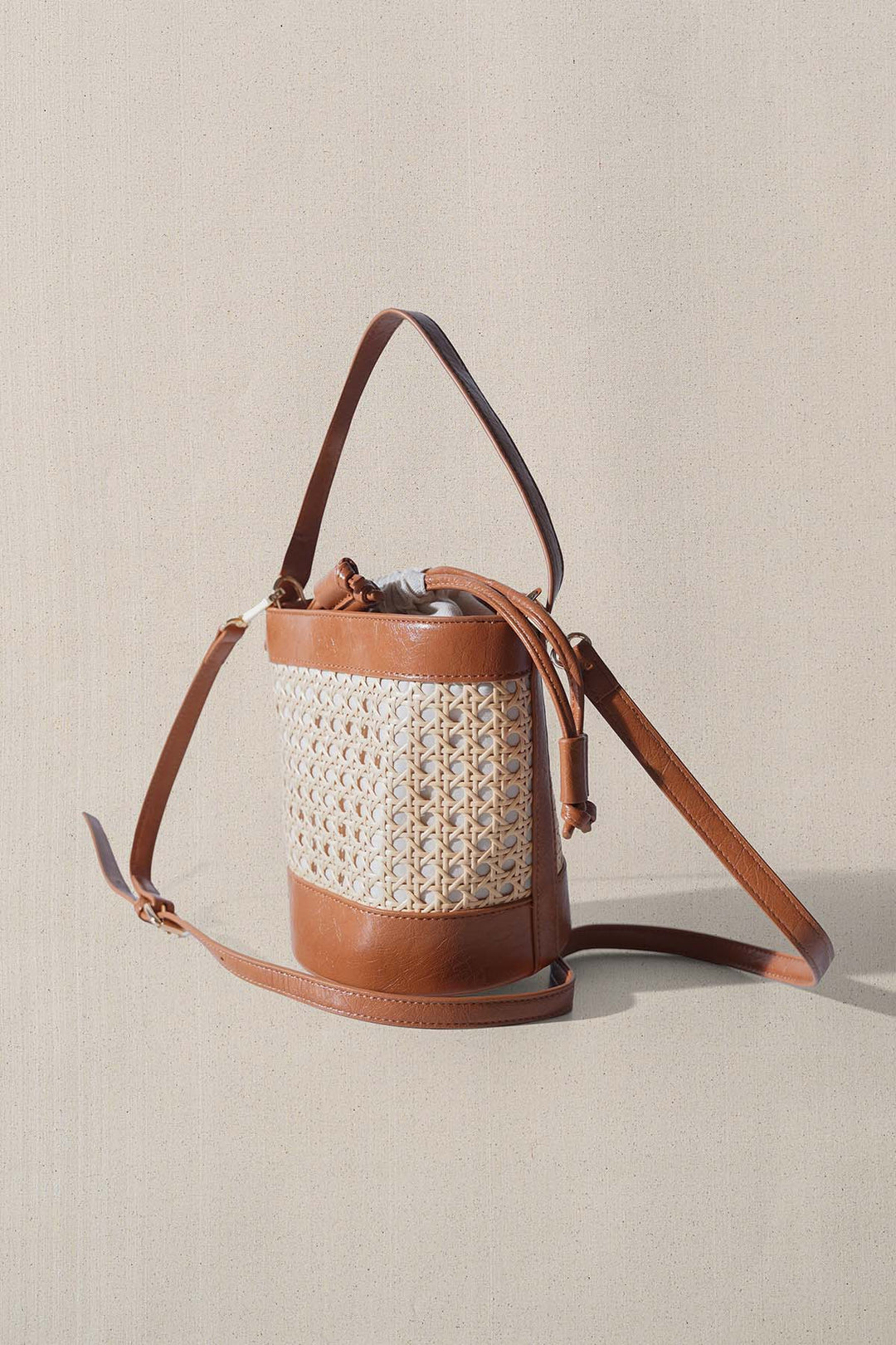 CAMEL TROPICANA BUCKET BAG