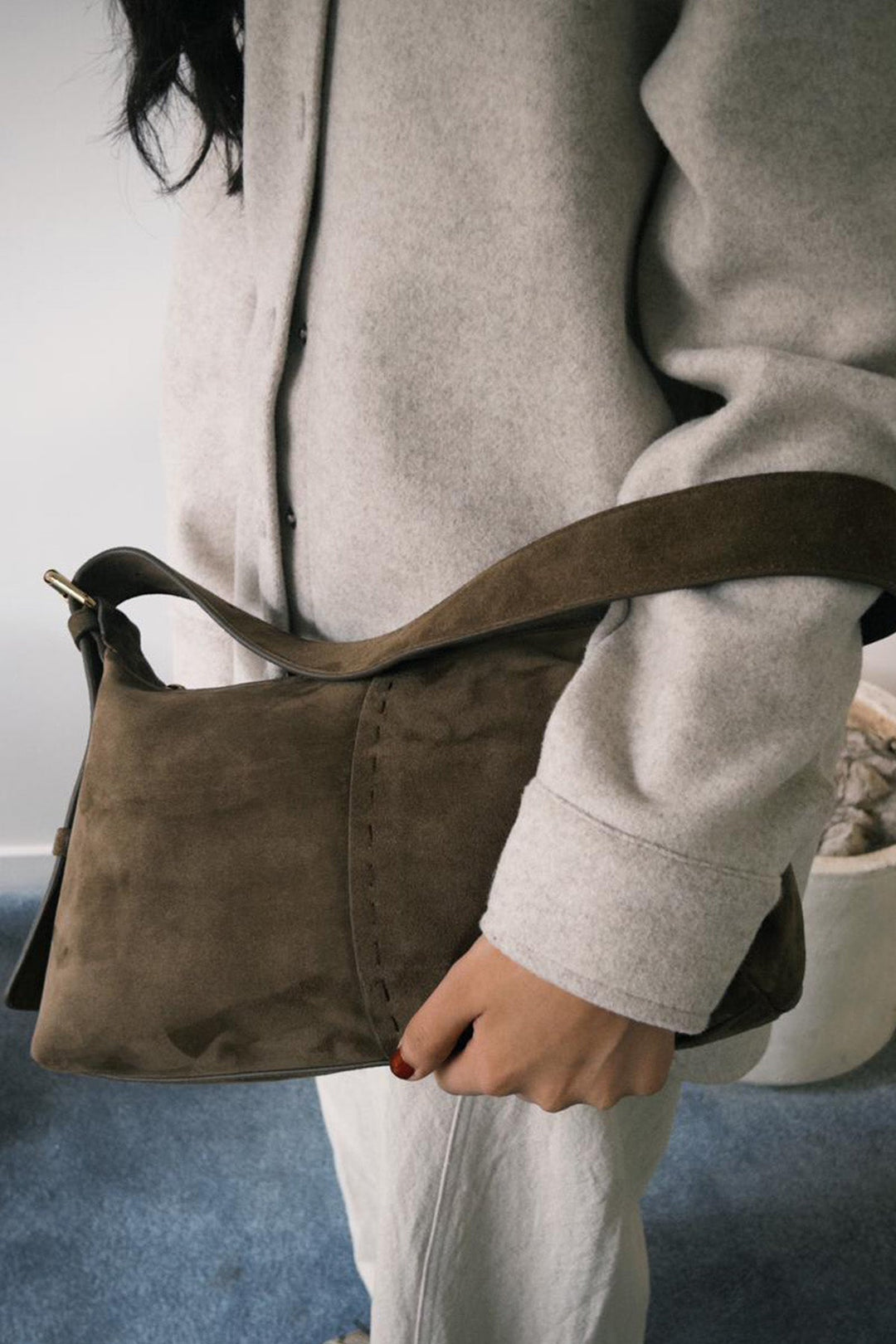BROWN-TOP STITCH BAG IN GENUINE SUEDE