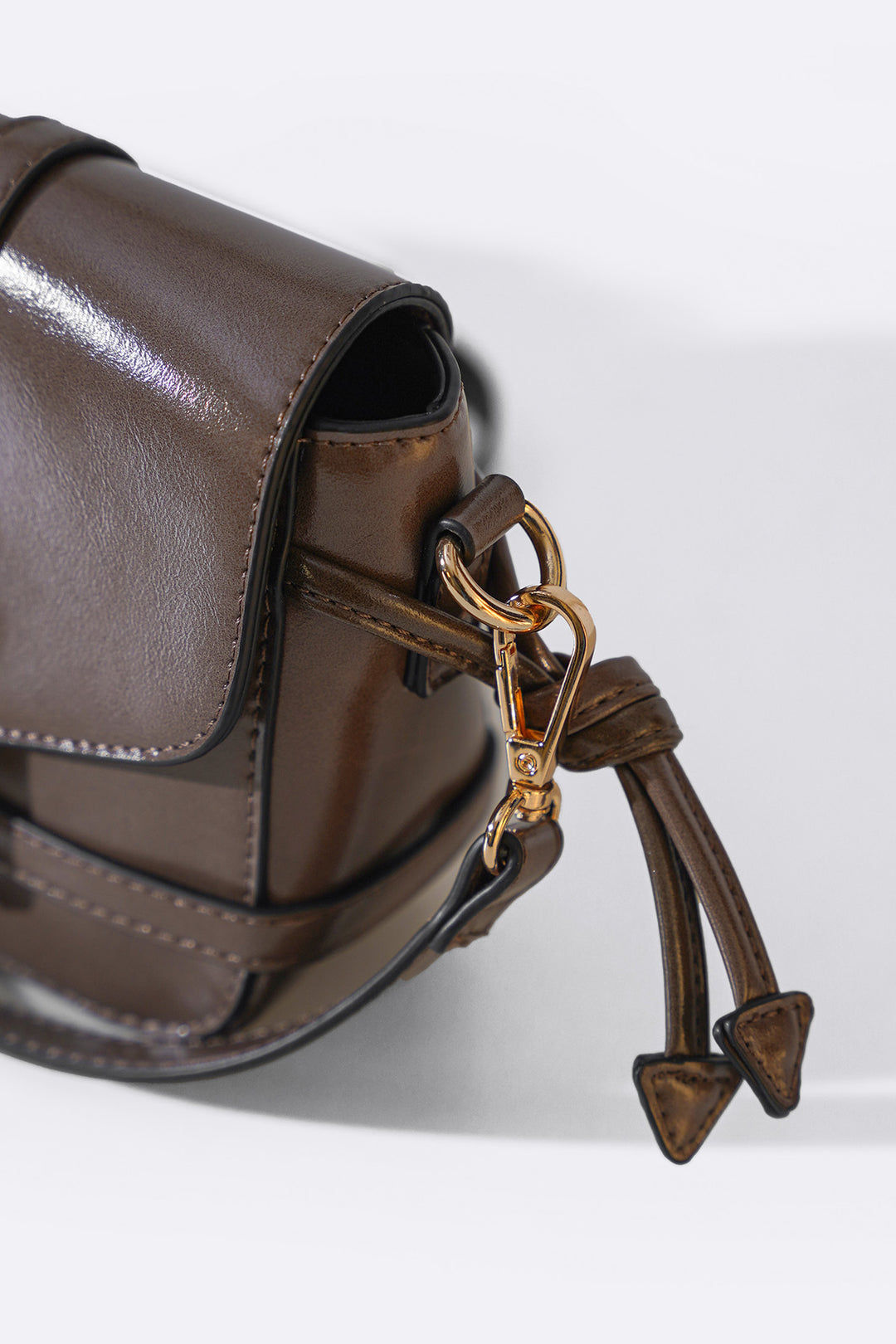 DARK BROWN ELBE CROSSBODY BAG