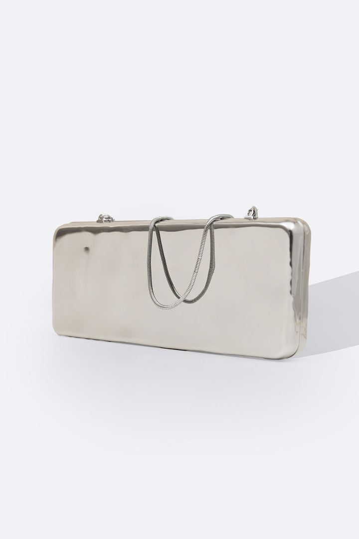 SILVER METALLIC NIGHT CLUTCH