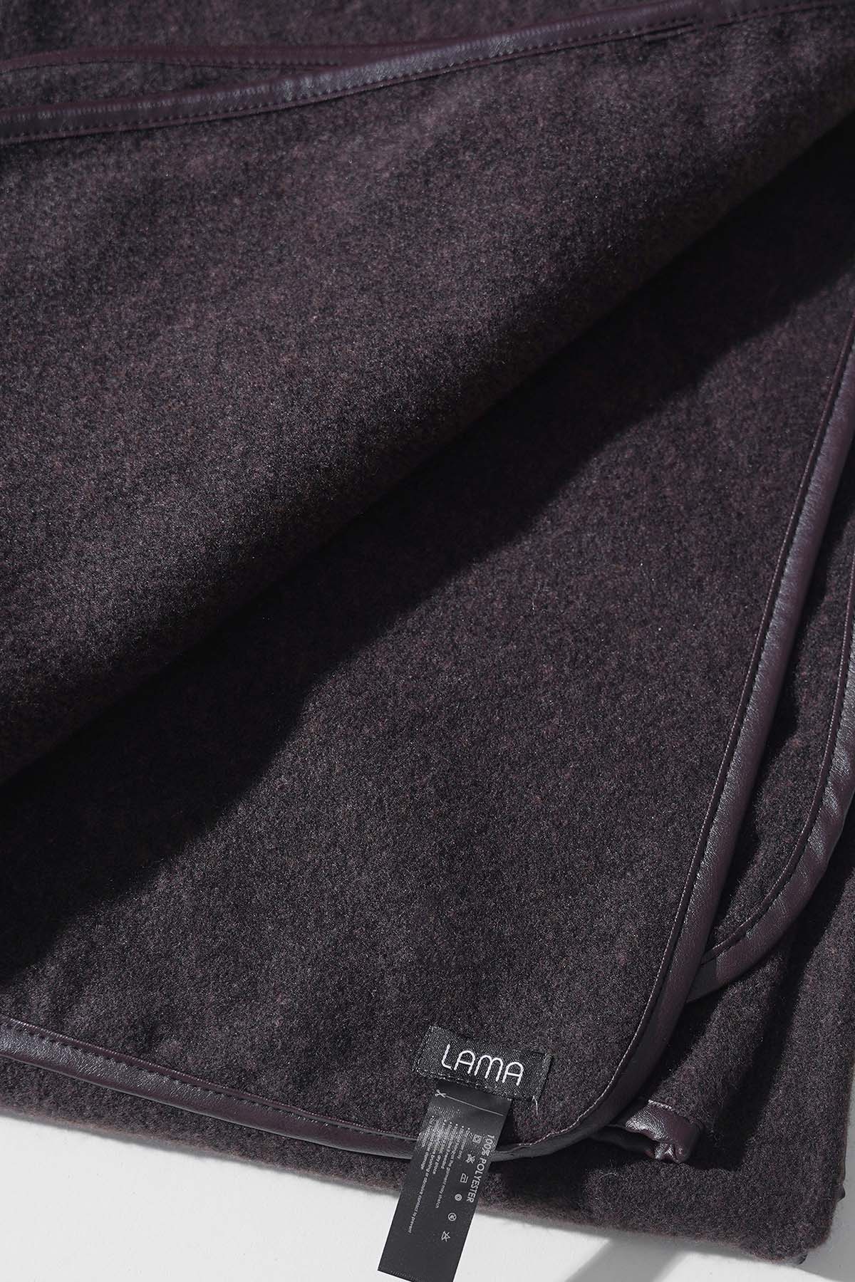 EDGE LINED CAPE – LAMA GLOBAL