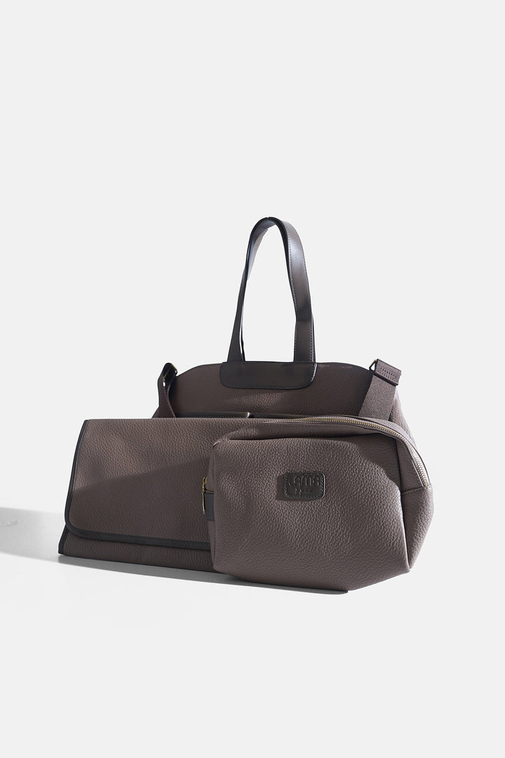 TAUPE FINALLY A CHILL BABY BAG