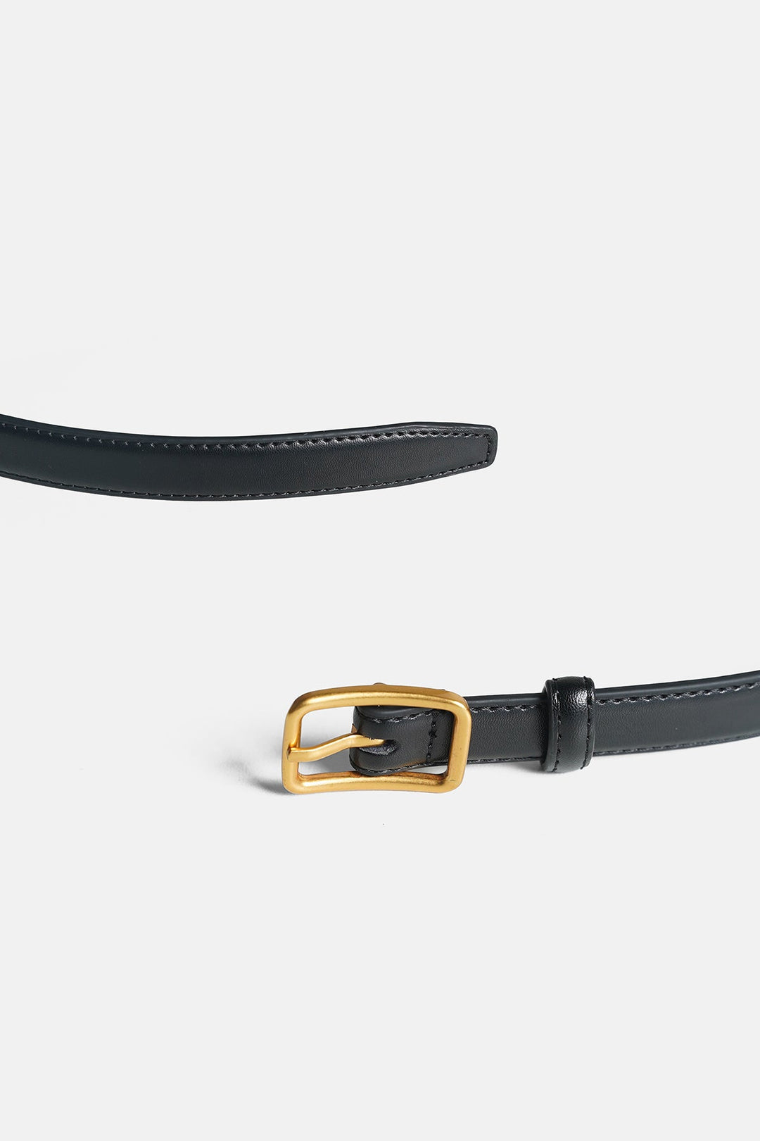 BLACK-GIRL AT OFFICE BELT