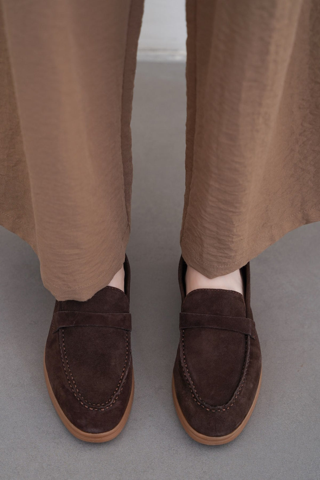PALM & PEBBLE LEATHER LOAFERS