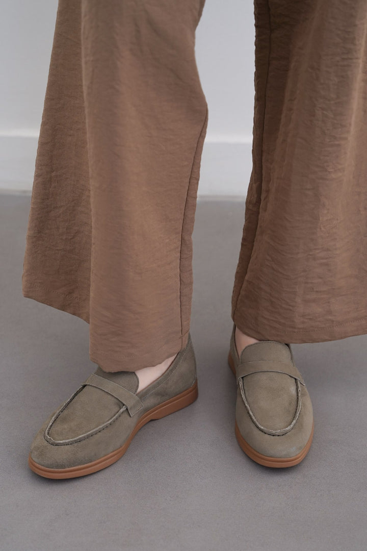 MINT PALM & PEBBLE LEATHER LOAFERS
