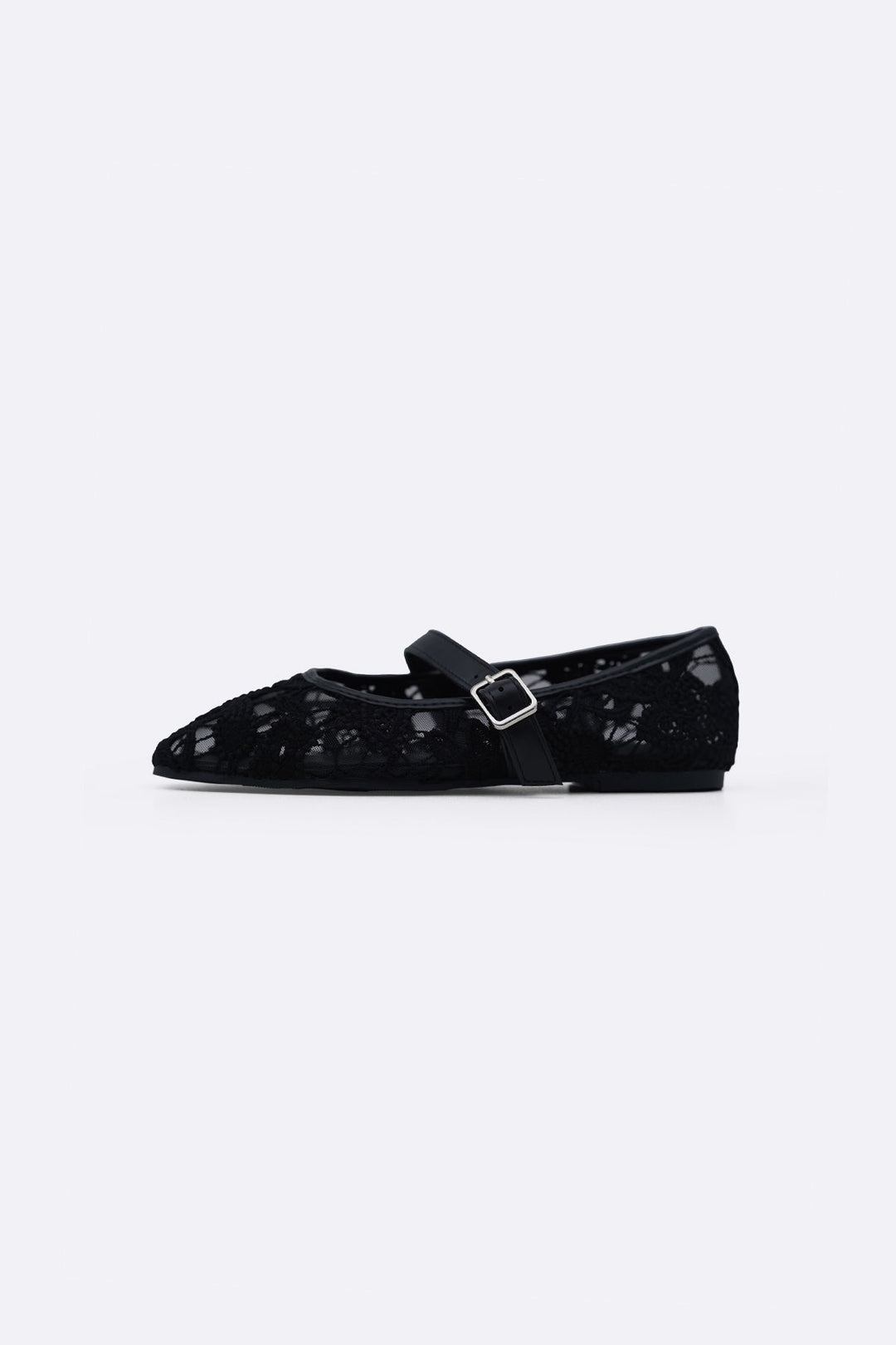 BLACK LACE MARY-JANES