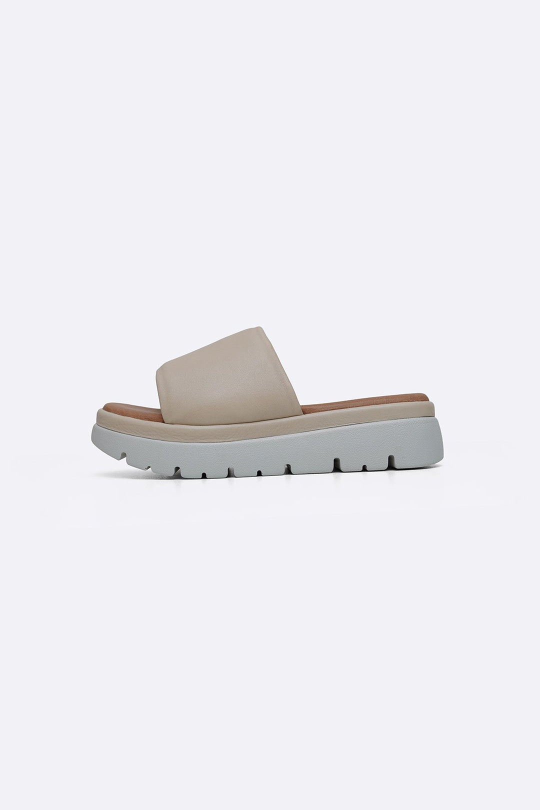 CREAM LEATHER MAMA PLATFORM SLIDES