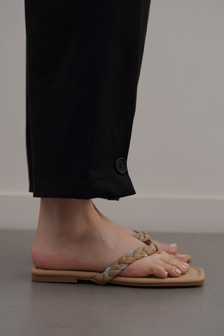 BEIGE BRAIDED FLIP FLOPS