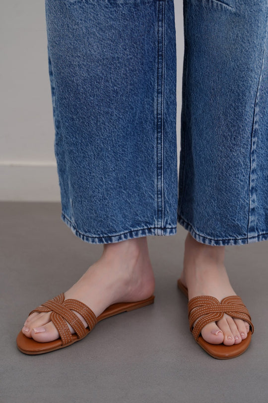 TAN STRAPPY STITCH SLIDES
