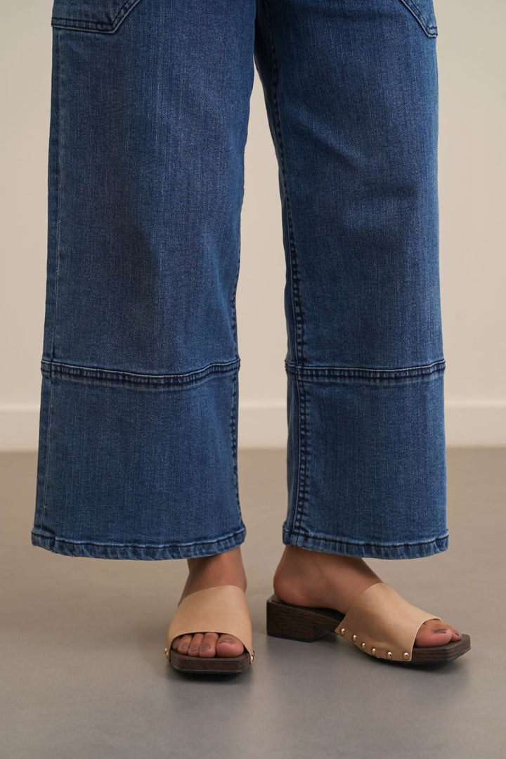 BEIGE BRUNCH & BOOKSTORE BLOCKS