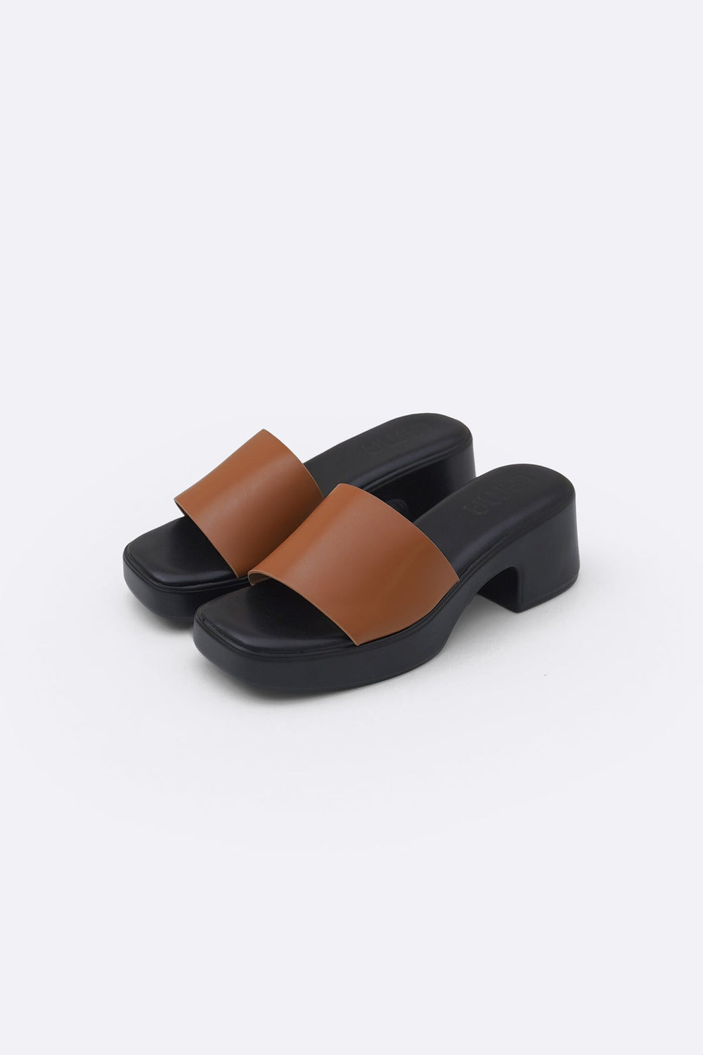 TAN EASY BLOCK HEELS