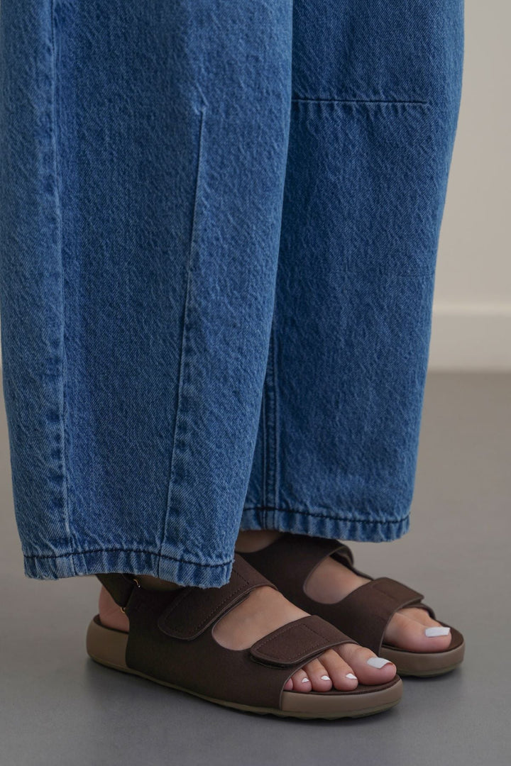 COFFEE TRAVEL MAMA SANDALS