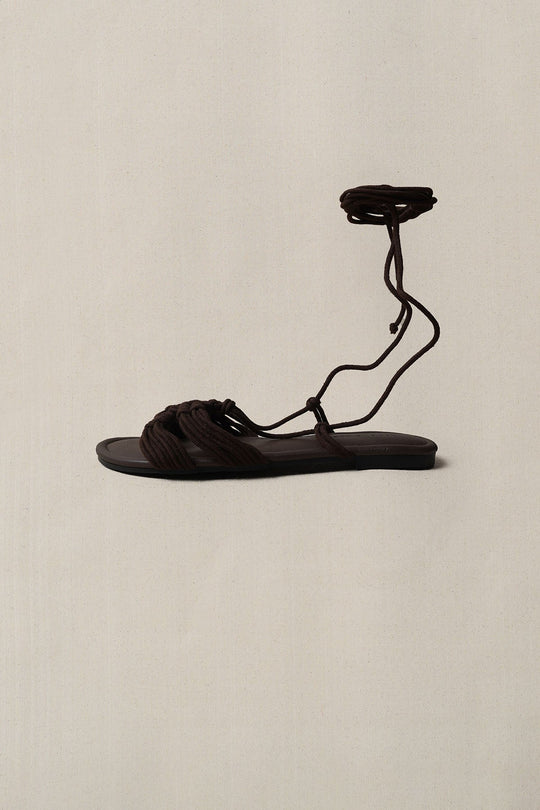 CHOCOLATE CAPRI WOVEN SLIDES