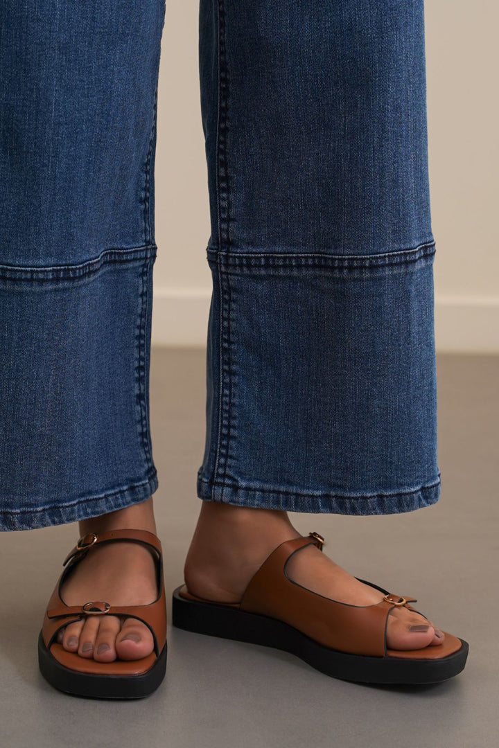 TAN MODERN GREEK SLIPPERS