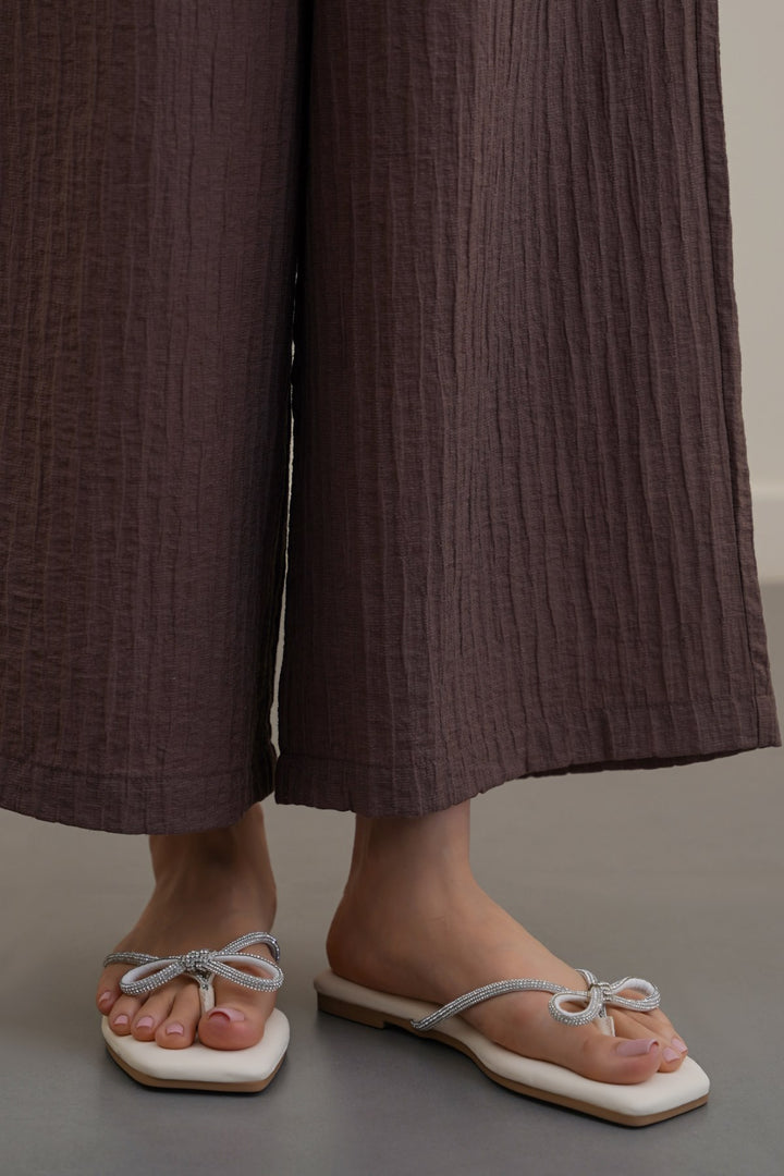 BOW FLIP FLOPS
