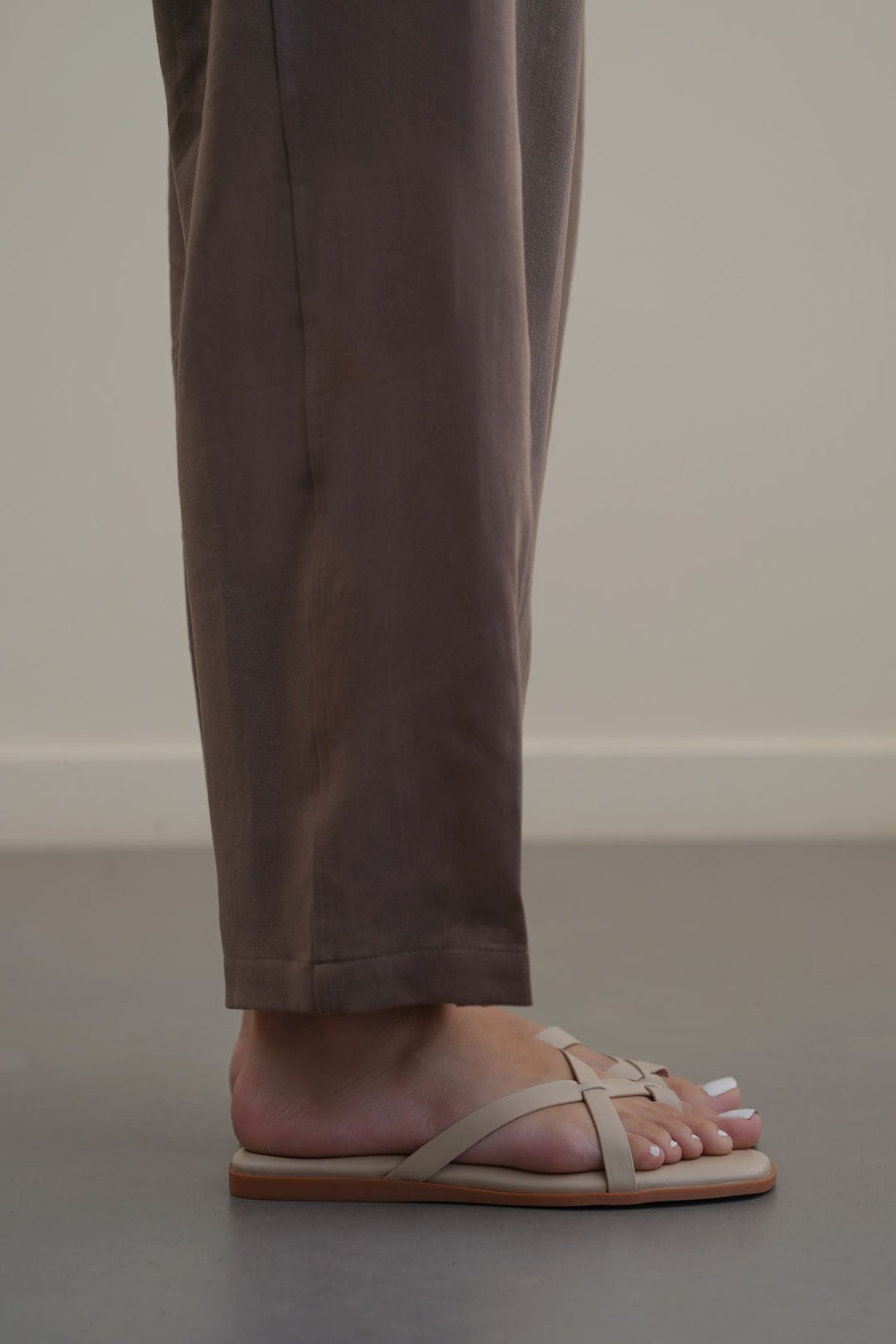 BEIGE RIO TOE SLIDES
