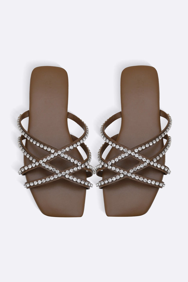 BROWN VIOLA STUDDED SLIDES