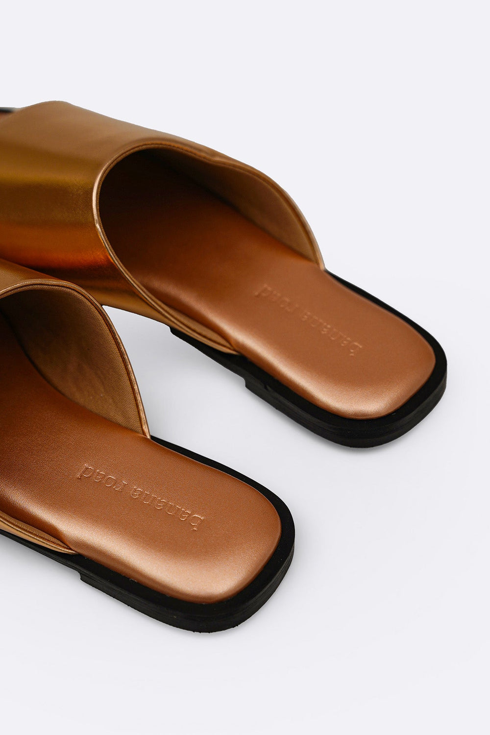 Metallic Slides METALLIC SLIDE – LAMA GLOBAL