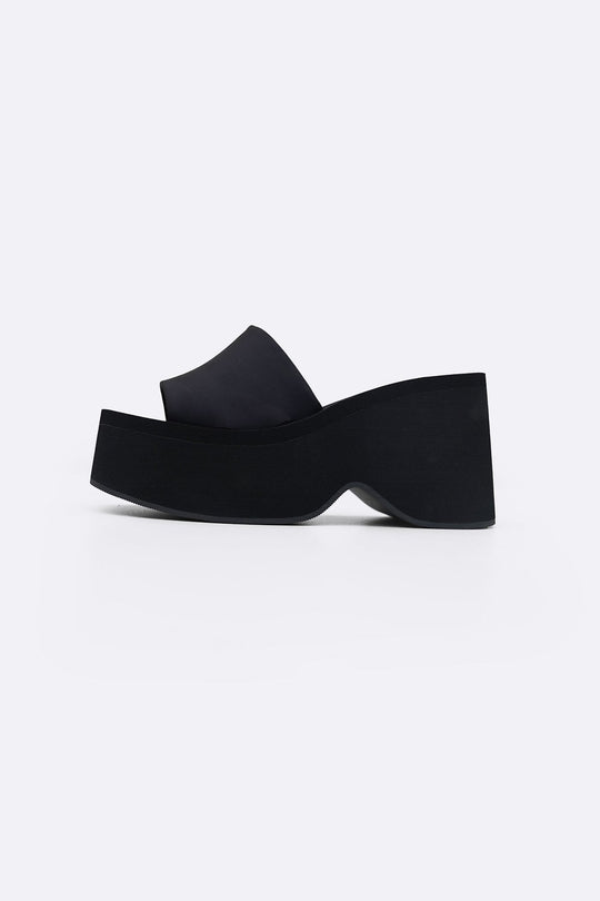 FEATHER PLATFORM SLIDES