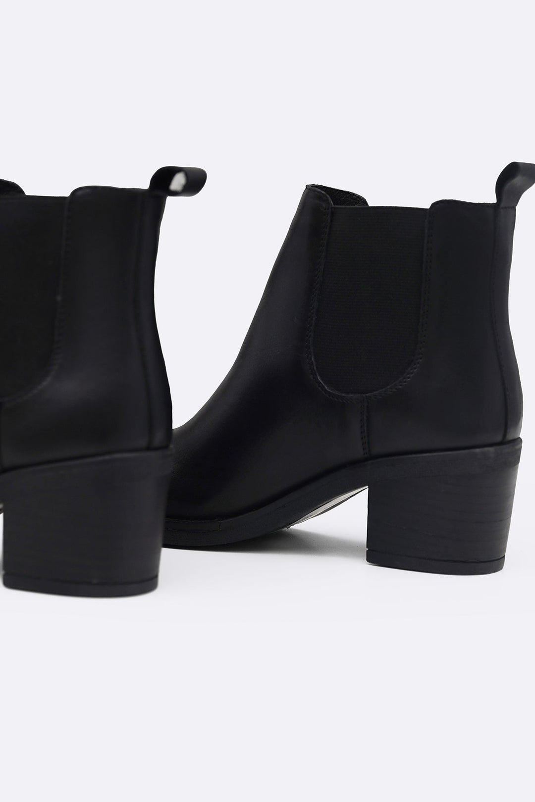 BLACK BLOCK LEATHER BOOTS