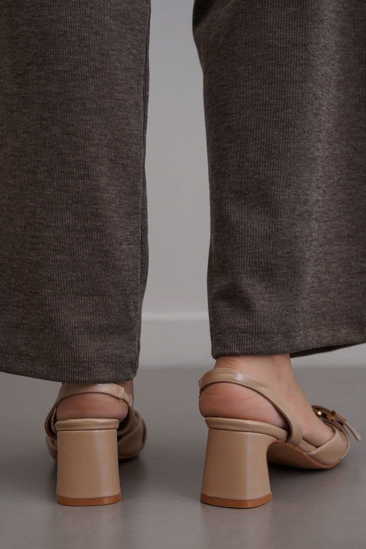 TAUPE GOLD BUCKLE BLOCKS