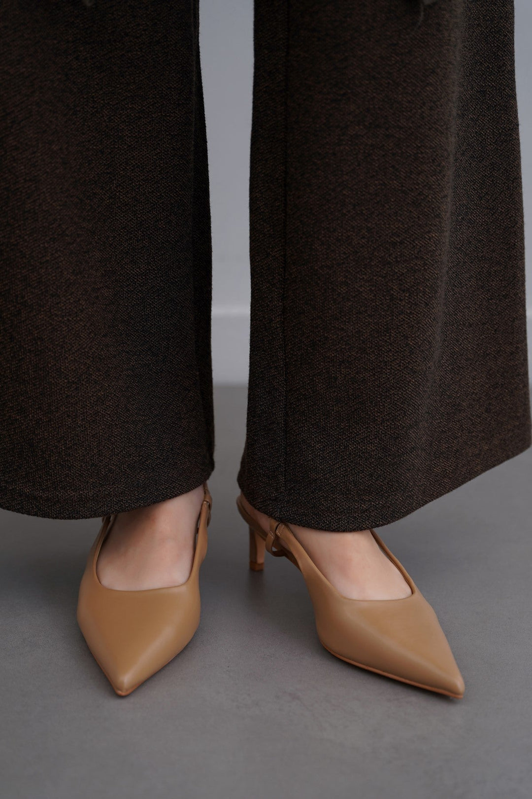 TAUPE NORA KITTY HEELS