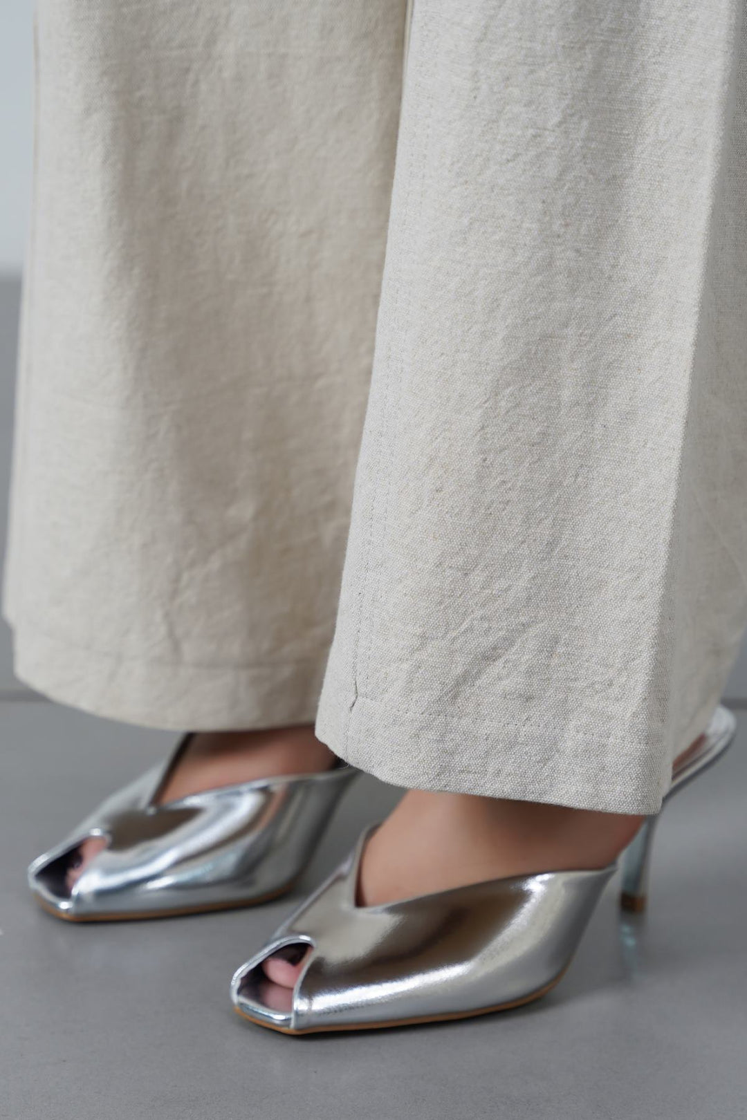 SILVER PARTY PEEP HEEL