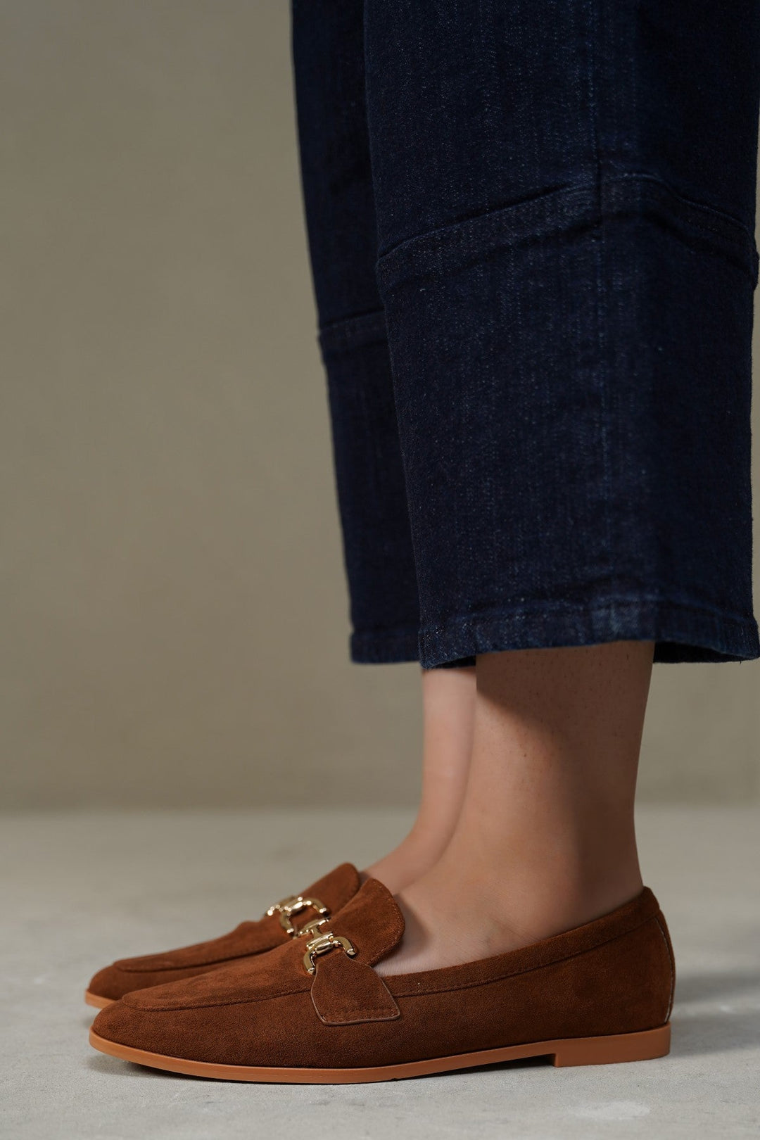 CAMEL BERKELEY BUCKLE LOAFERS