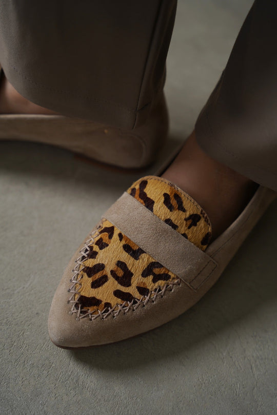BEIGE JUNGLE LEATHER LOAFERS