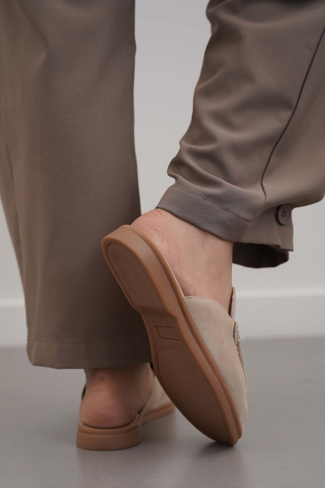 SAND SUEDE LEATHER MULES