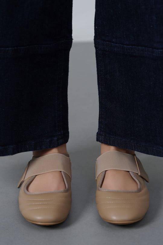 TAUPE TRAVEL SNEAKERINA