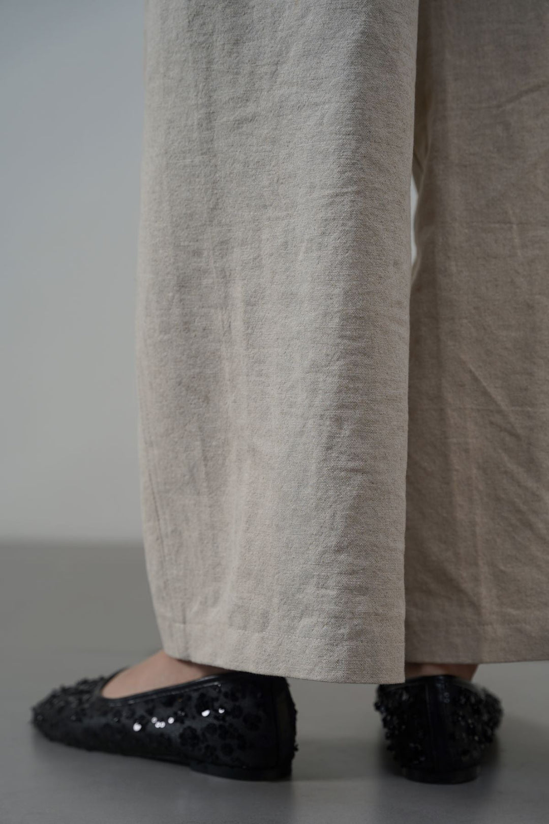 BLACK CONFETTI PUMPS