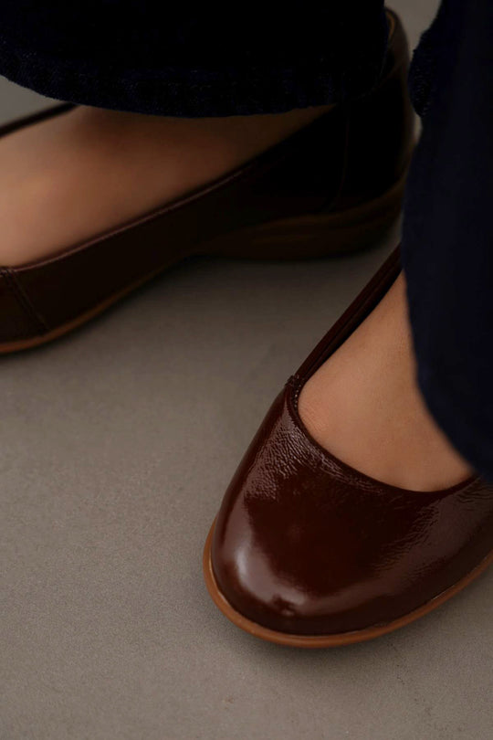 BROWN WRINKLE LEATHER PUMPS