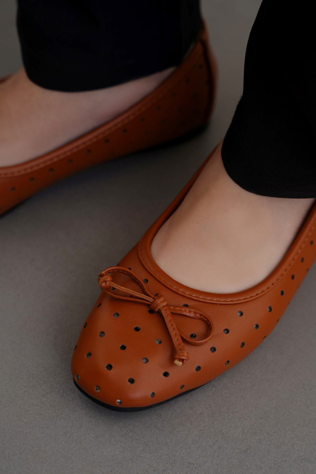 TAN BUBBLE MAMA PUMPS