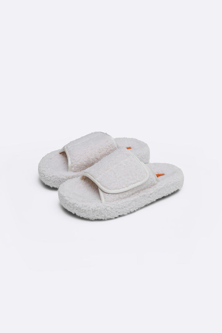 CREAM TEDDY FUR SLIDES