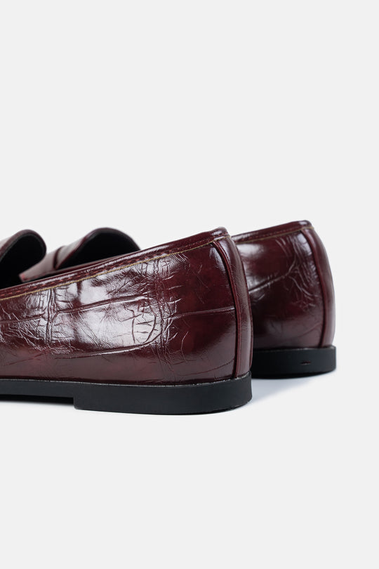 TEXTURED PENNY LOAFERS