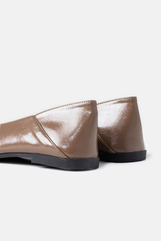 VIGO RESORT PUMPS