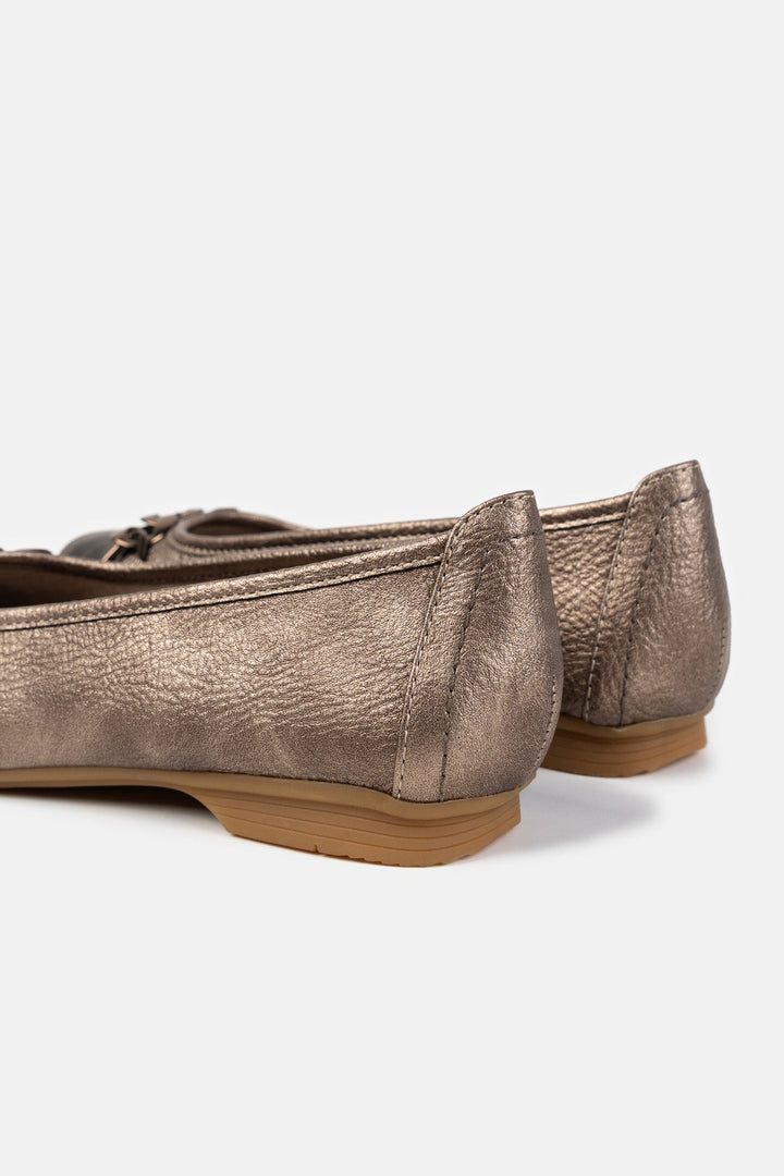 CHAIN PARTY PUMPS
