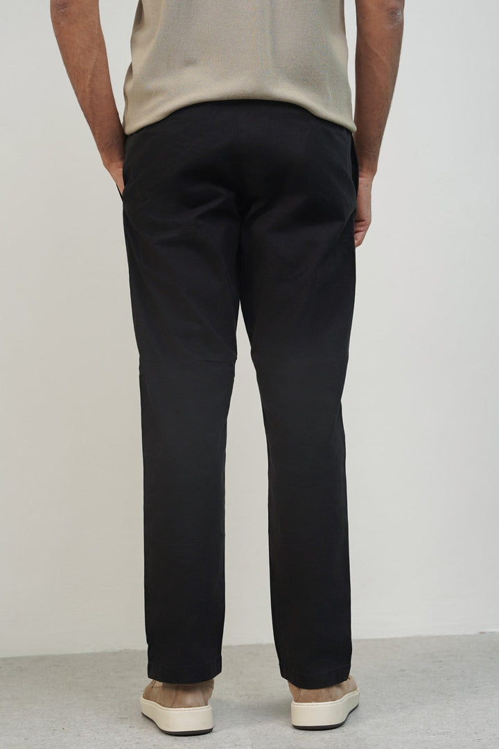 BLACK SLIM STRAIGHT PANTS